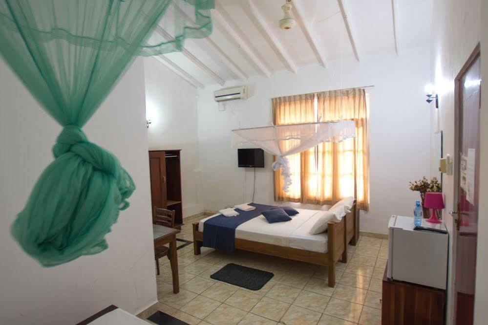 Hotel Empryean Katunayaka Exteriér fotografie