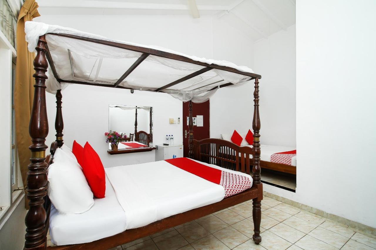 Hotel Empryean Katunayaka Exteriér fotografie